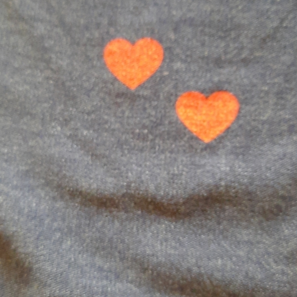 Chaser Tiny Hearts Sweatpants Black Red Heart Print Small New - Picture 7 of 12